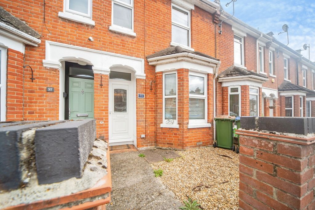 Property photo 1 of 15 Pbox-Img.Jpg