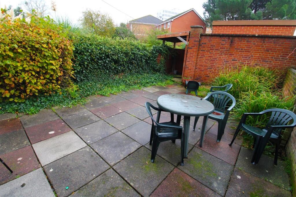 Property photo 2 of 4