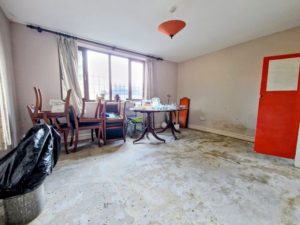 Property photo 3 of 11 Picture No. 11