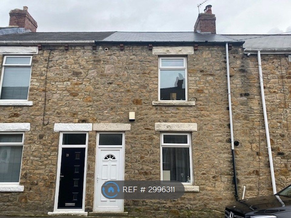 Property photo 1 of 5