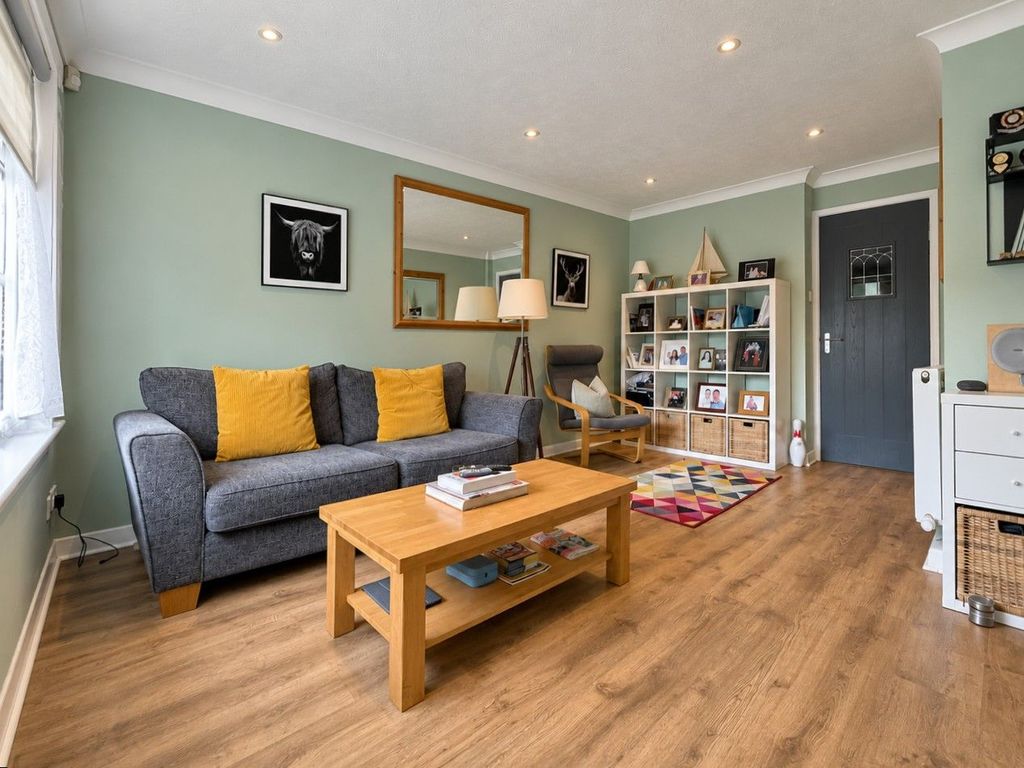 Property photo 2 of 30