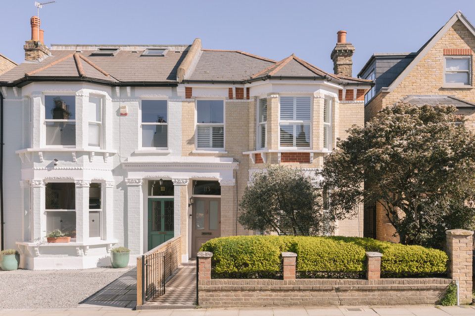 Property photo 1 of 30