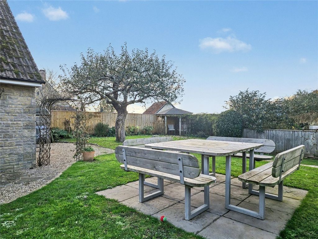 Property photo 2 of 26 Picture No. 06