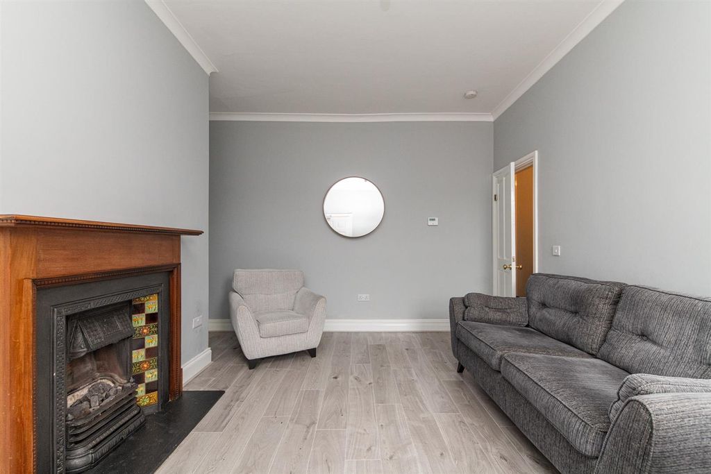 Property photo 3 of 11 59ce490d-Bff8-4d2A-9Acd-9Bba00Fd57Bc.Jpeg