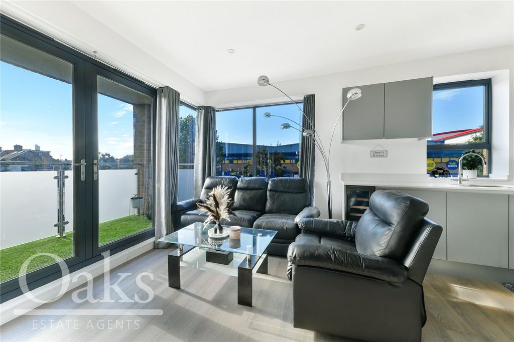 Property photo 2 of 12 Picture No. 05