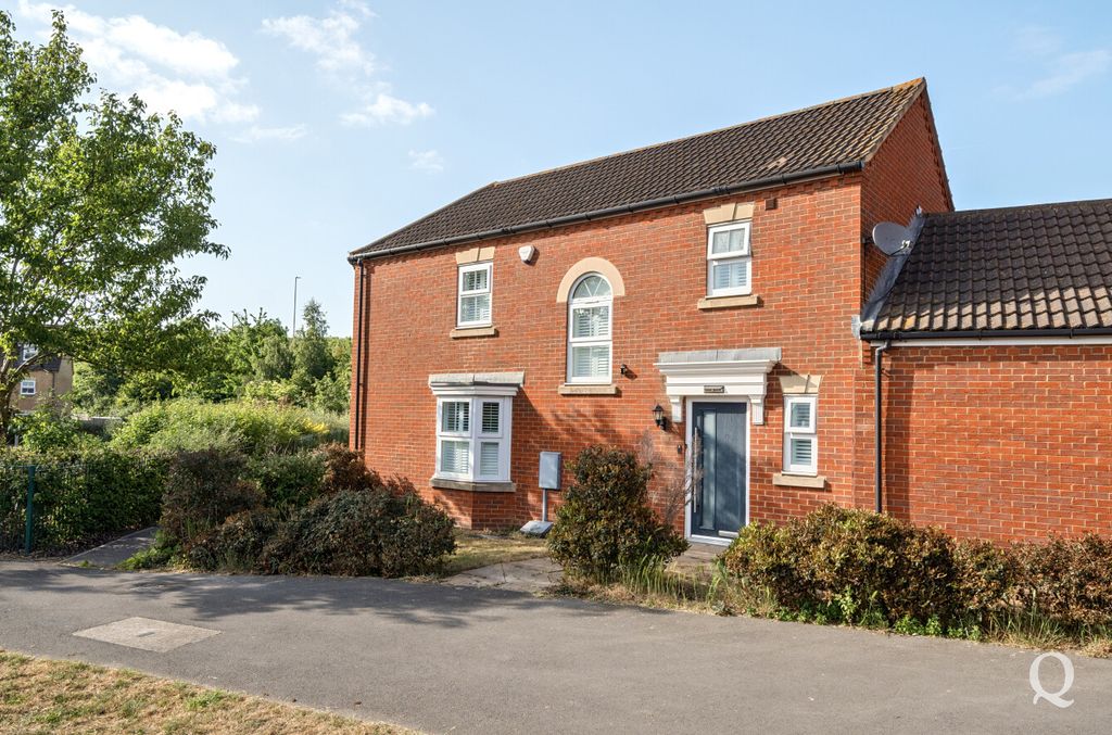 Property photo 1 of 21 081201Be-9d8d-4E5...