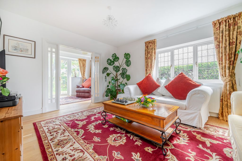 Property photo 3 of 21