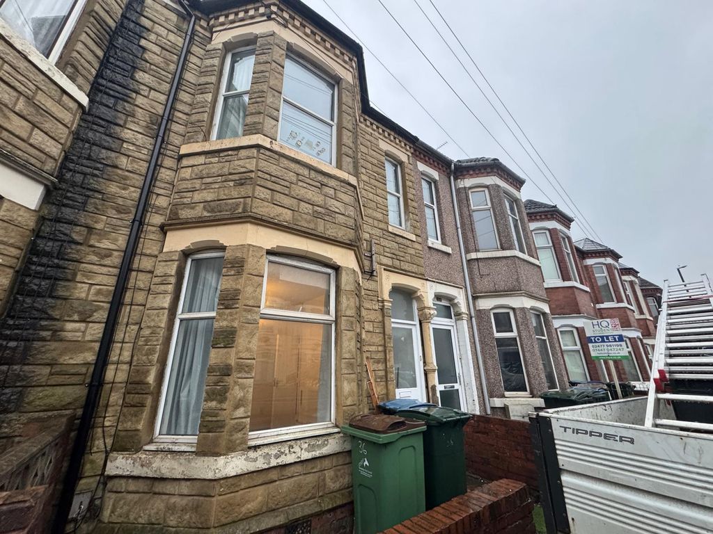 Property photo 1 of 8 View