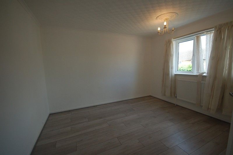 Property photo 2 of 14 2694-Pra12483-10-Raw