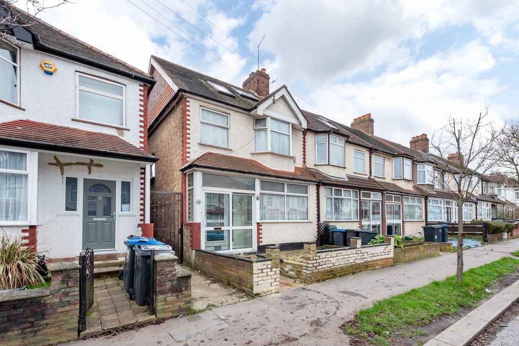Property photo 1 of 13