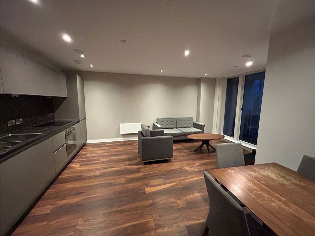 Property photo 1 of 14 Living Room