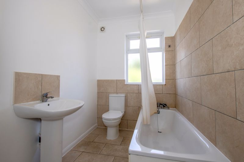Property photo 3 of 8 Bathroom