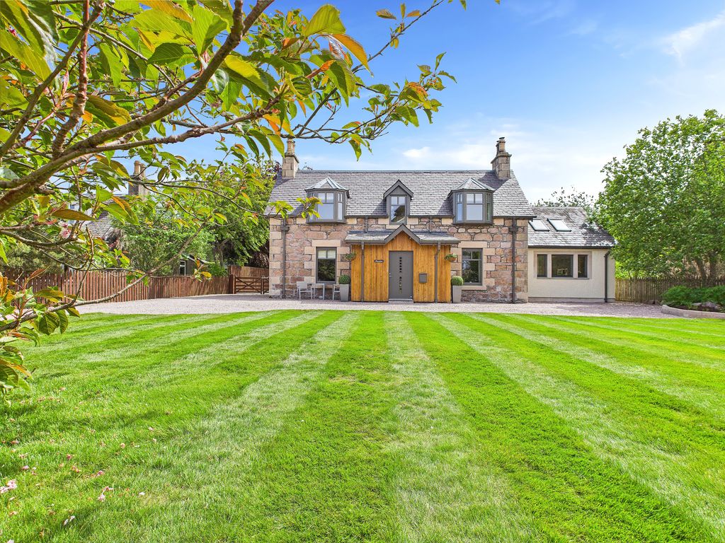 Property photo 1 of 40