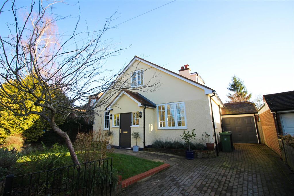 Property photo 1 of 10