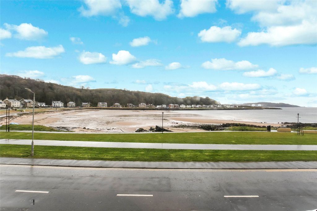 Property photo 3 of 19 View