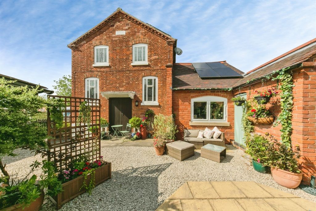 Property photo 1 of 26 Double Timber Entrance Door:
