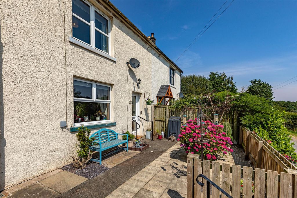 Property photo 2 of 28 7 Graden Farm Cottages Kelso 06.Jpg