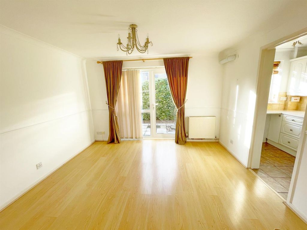 Property photo 2 of 10 Img_6574_Lge.Jpg