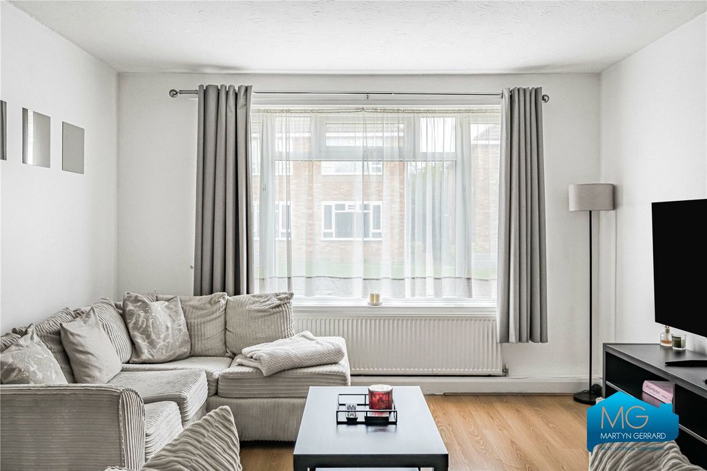 Property photo 2 of 12 Picture No. 38