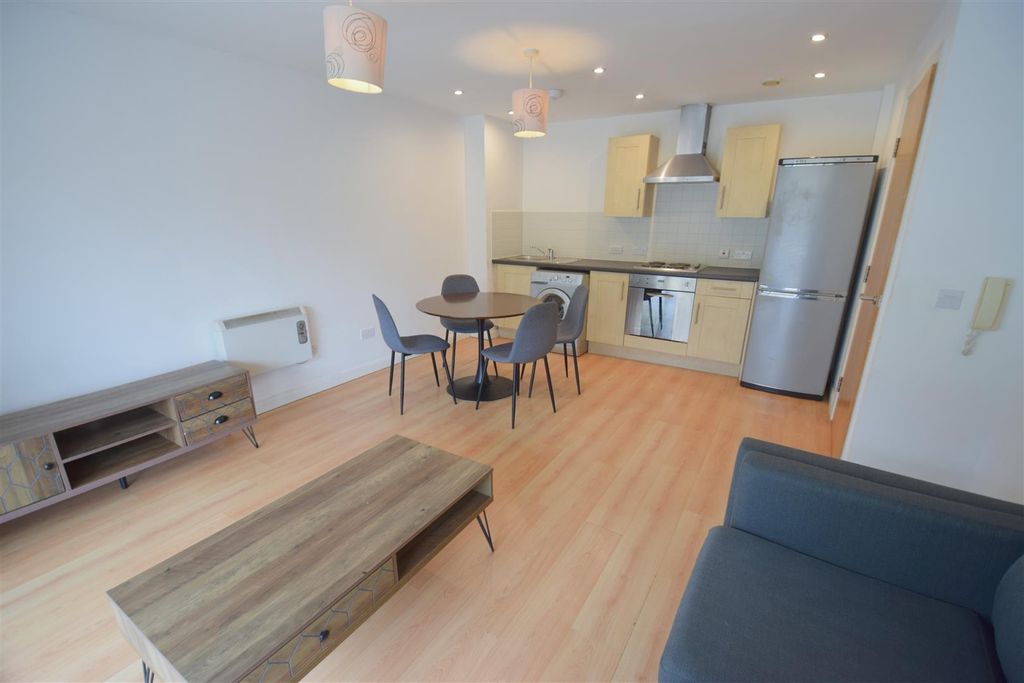 Property photo 2 of 7 Use3.Jpg