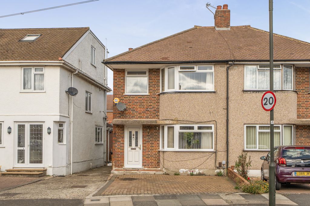 Property photo 1 of 30 External View