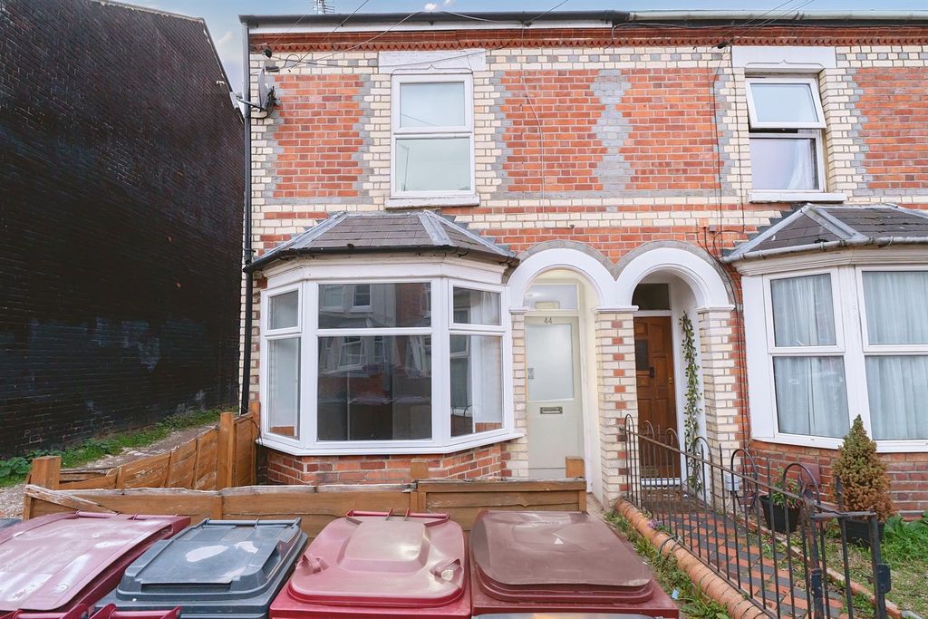 Property photo 1 of 7 (Main)