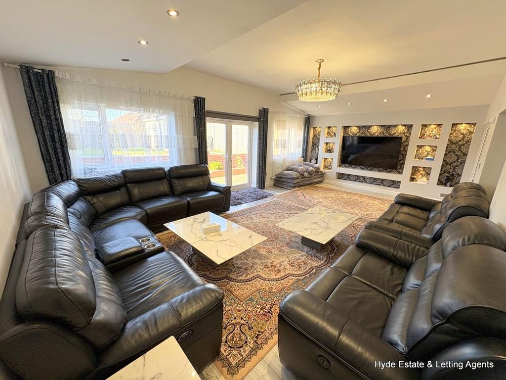 Property photo 2 of 27 Img_1630.Jpg