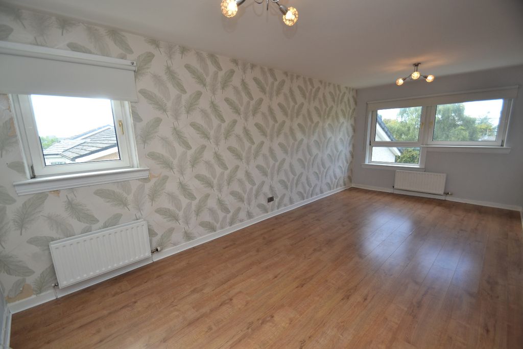 Property photo 2 of 17 4282524