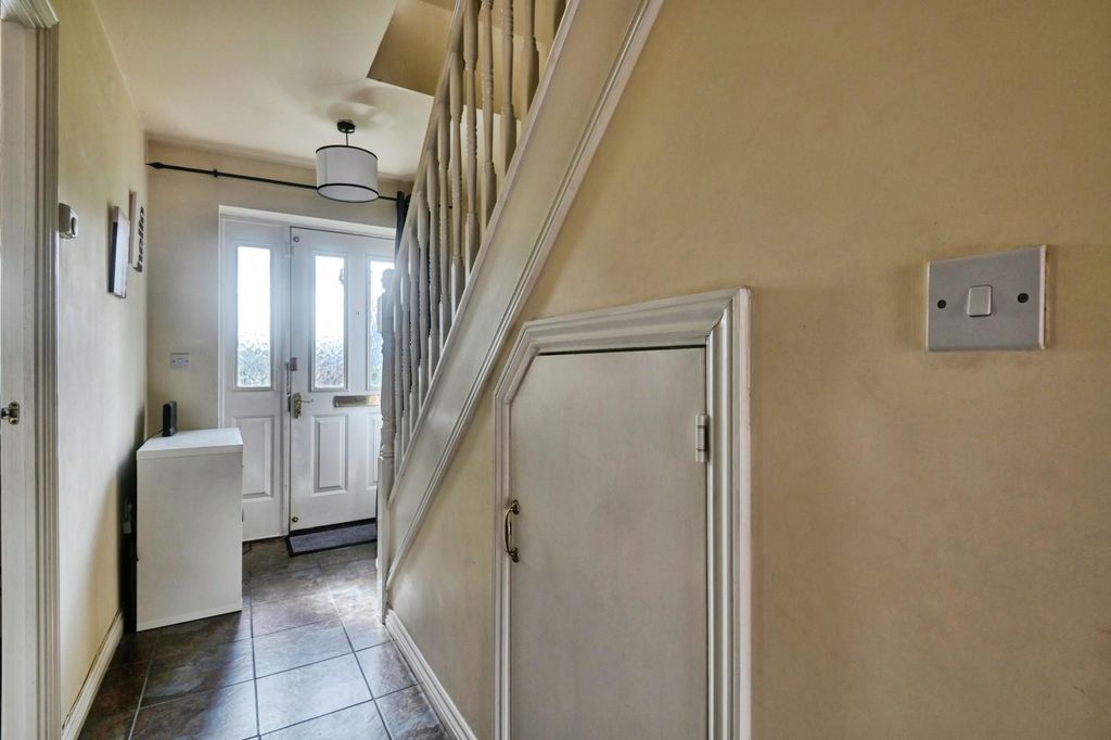 Property photo 2 of 19 7Tam4.Jpg