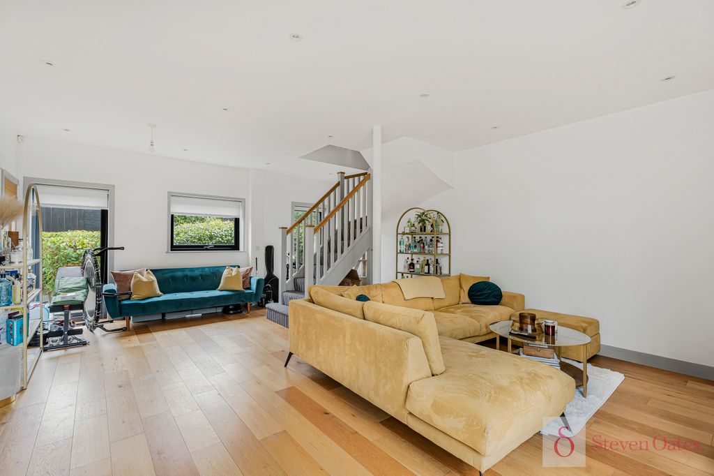 Property photo 3 of 35 15_59188_Watermarked
