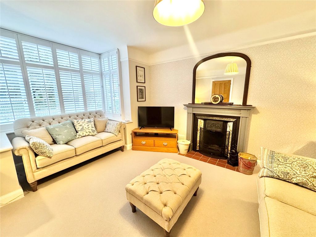 Property photo 3 of 21 Picture No. 44