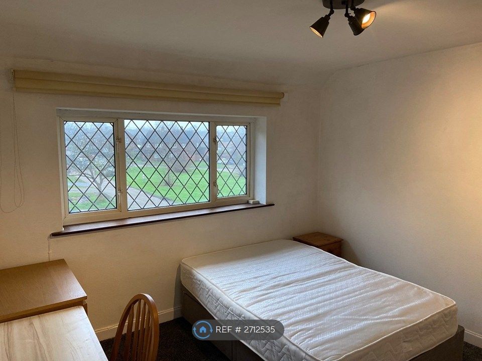 Property photo 1 of 4