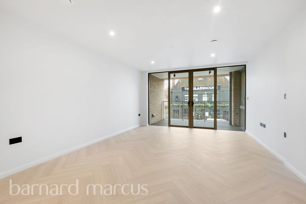 Property photo 3 of 9 Image