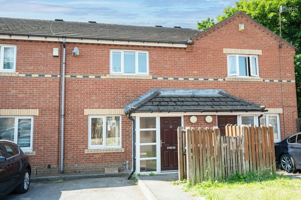 Property photo 1 of 17