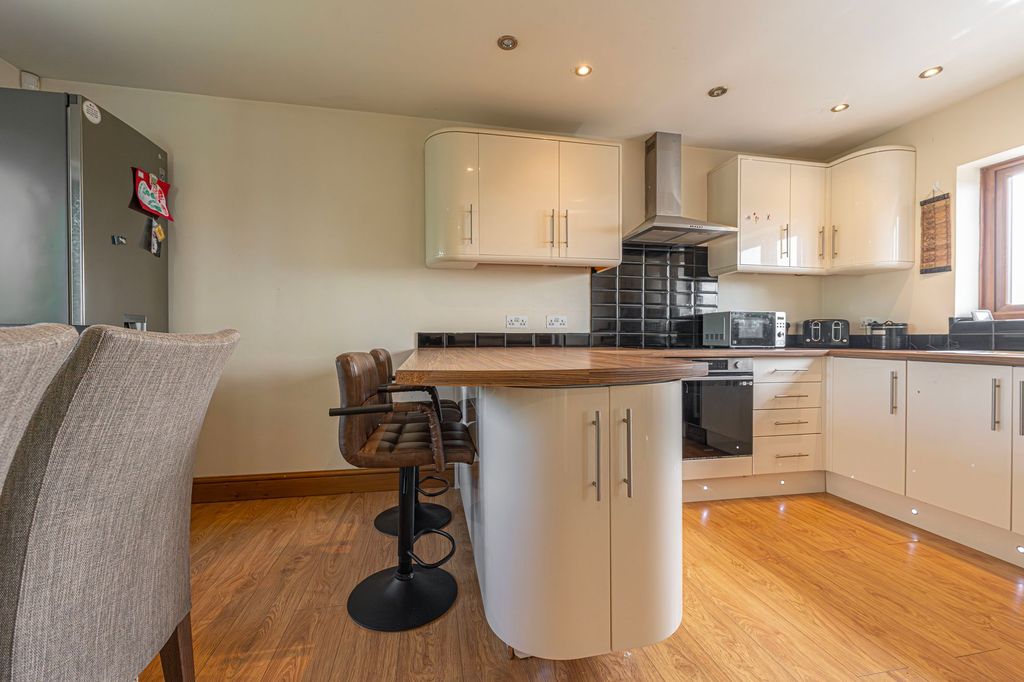 Additional image 8 of 3 bed detached house for saleLodge Hill, Caerleon NP18