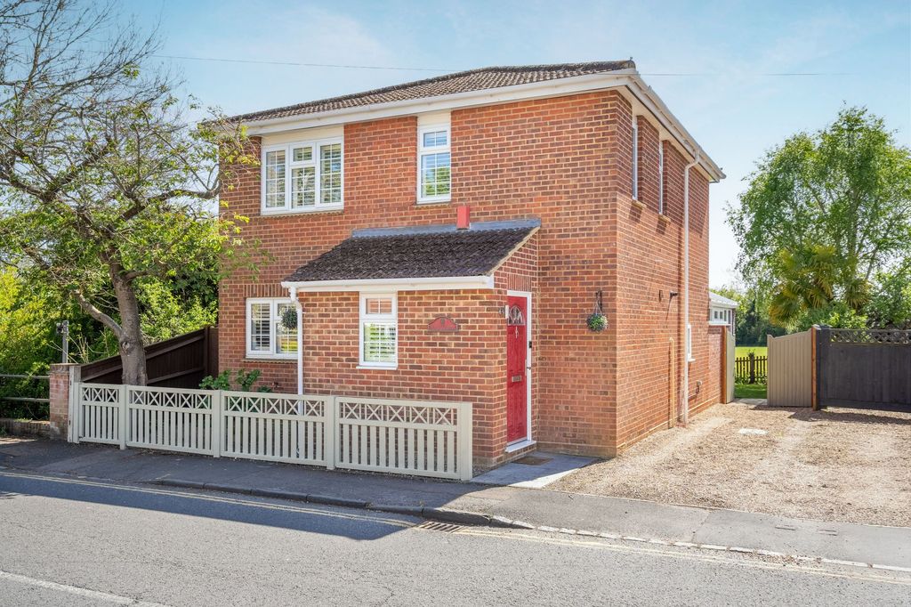 Property photo 2 of 13