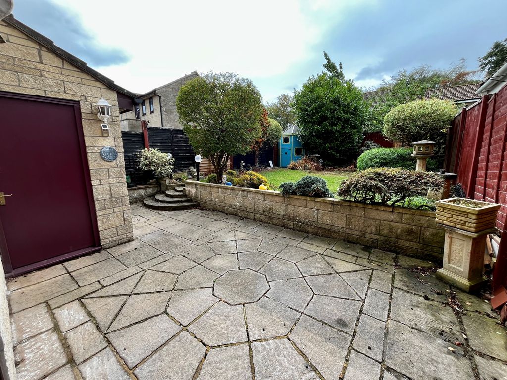 Property photo 2 of 14 Garden