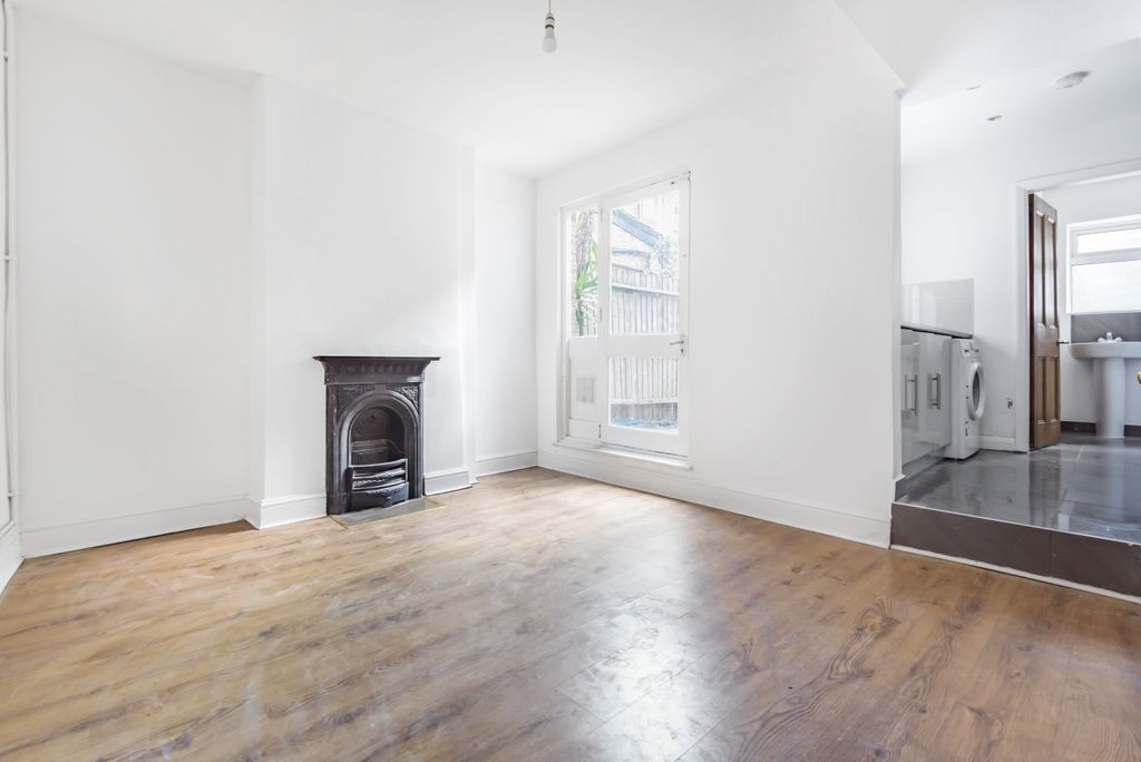 Property photo 1 of 17 Reception Room