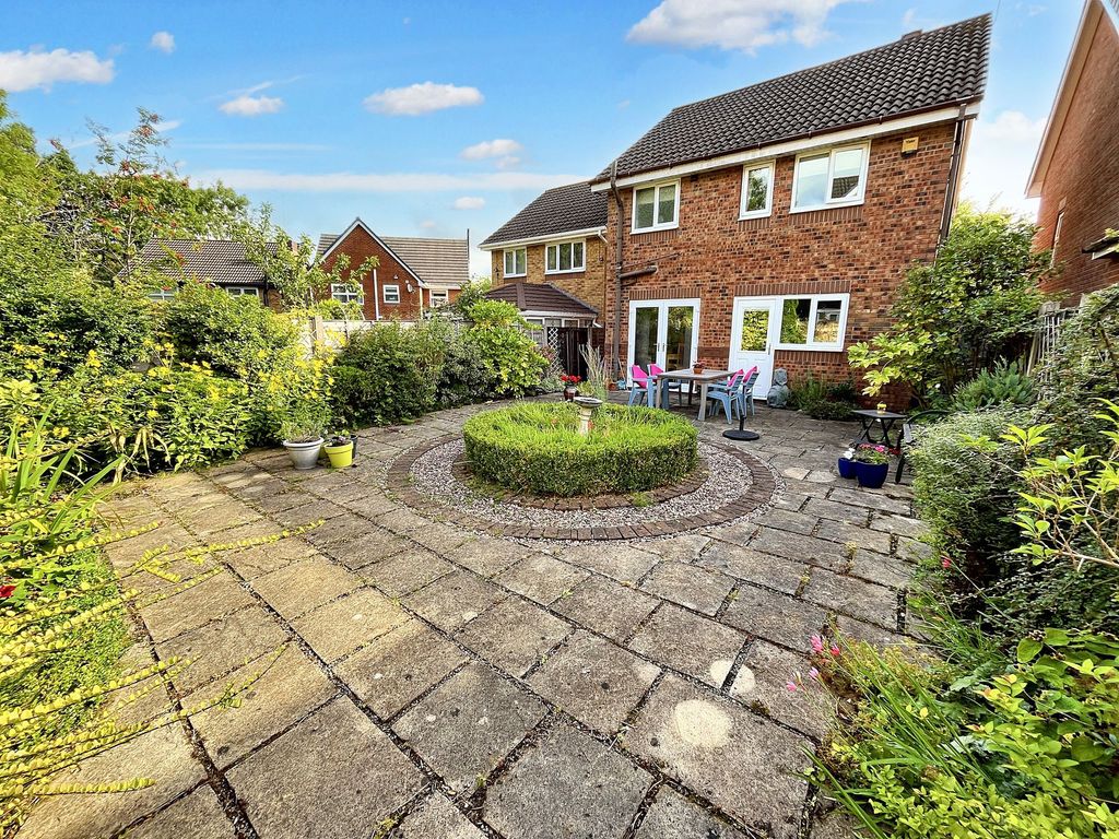 Property photo 1 of 37