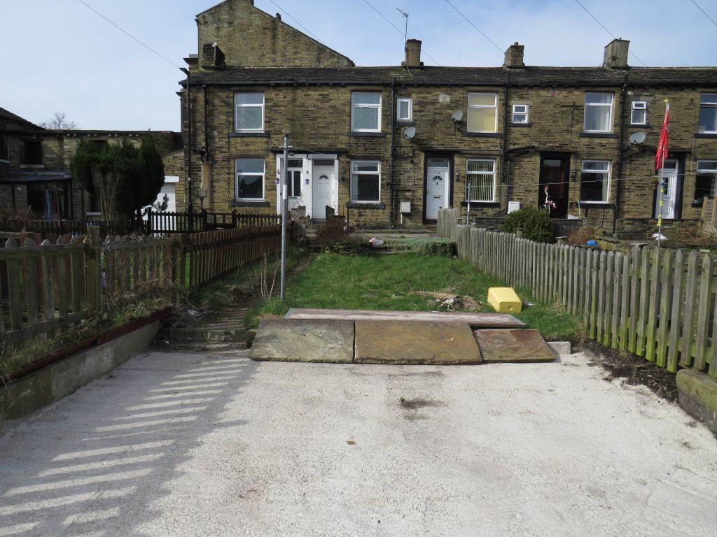 Property photo 3 of 7