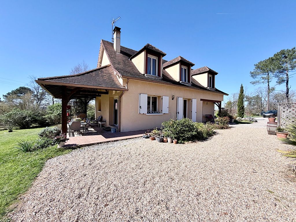 Property photo 2 of 25