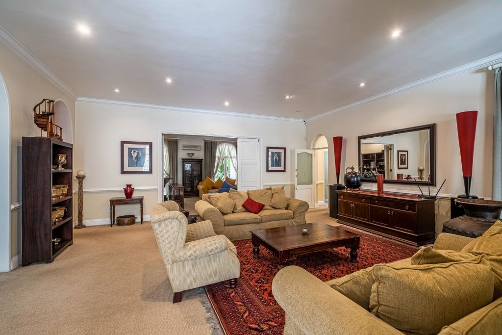 Property photo 2 of 56 1Plz1603306