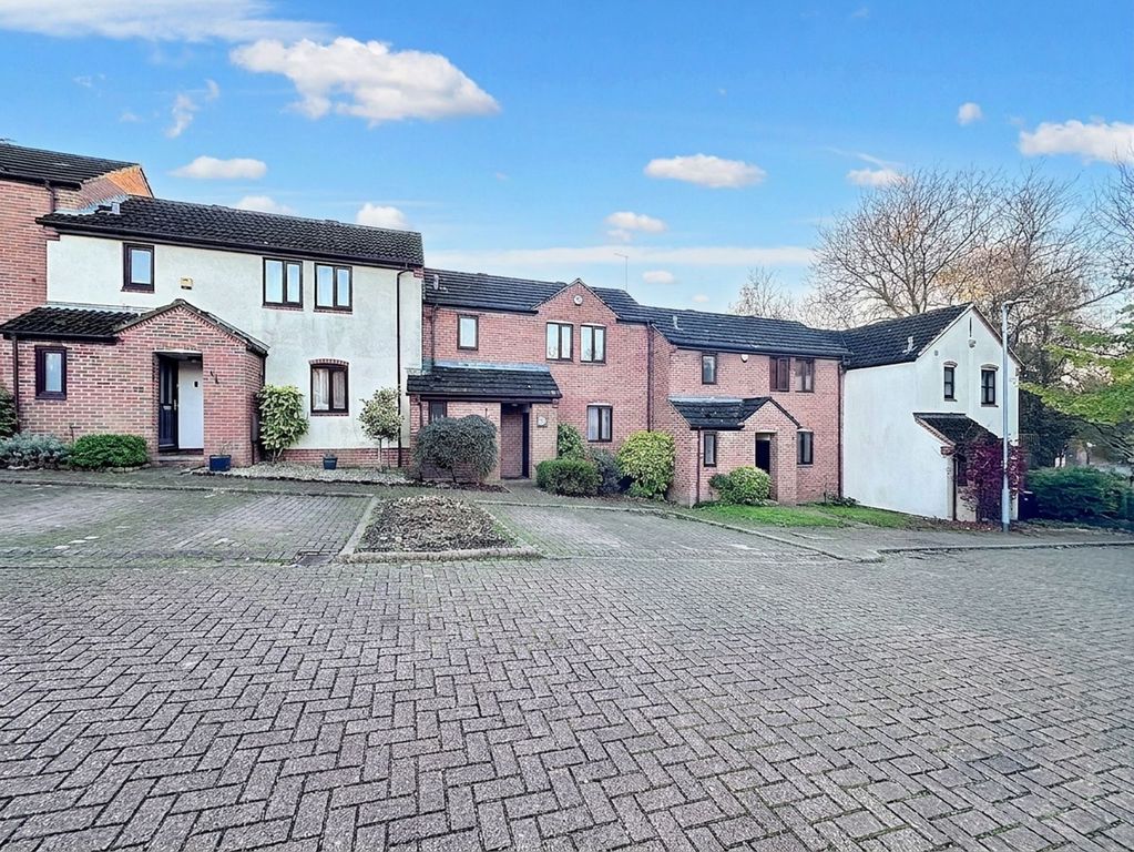 Property photo 1 of 16