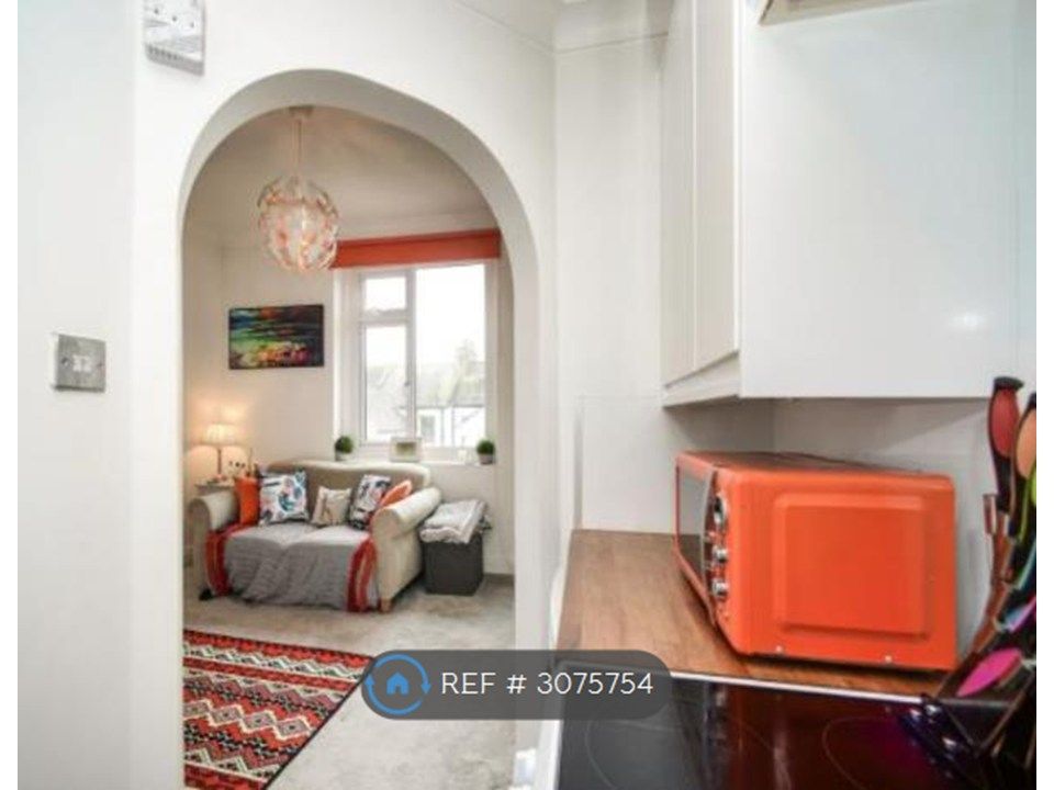 Property photo 1 of 4