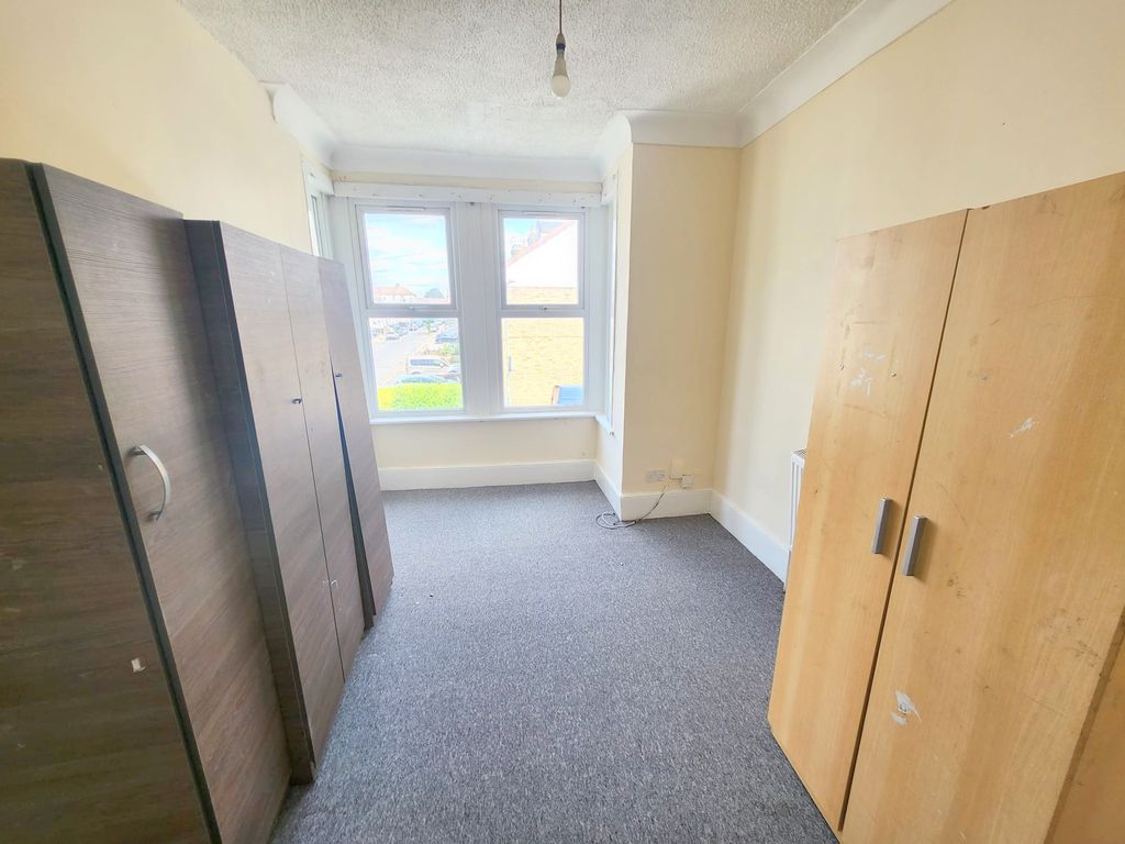 Property photo 2 of 2
