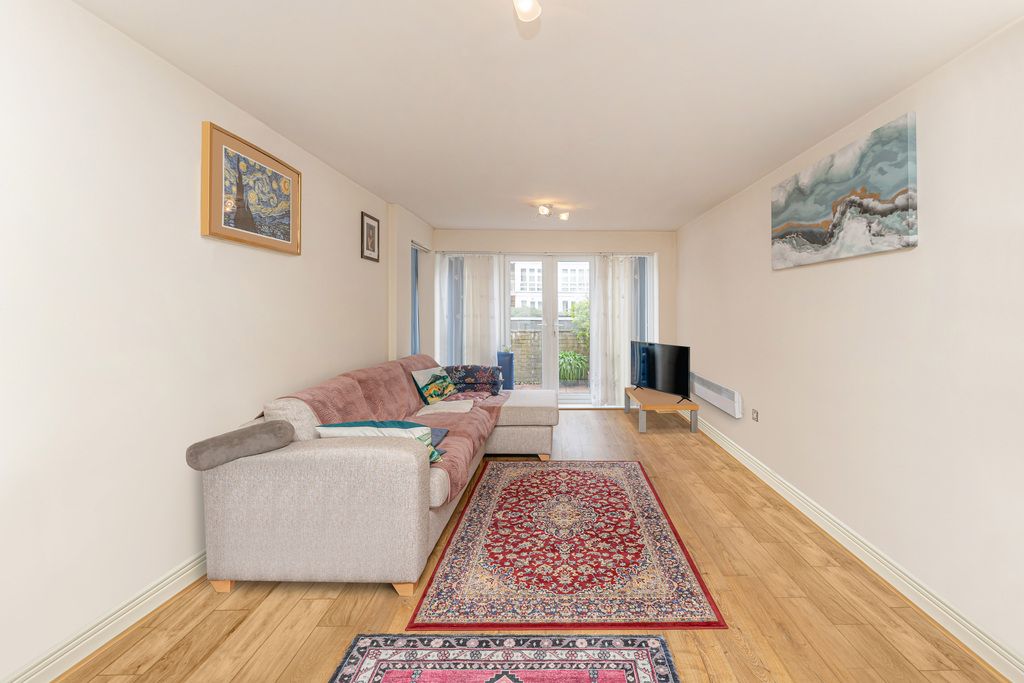 Property photo 3 of 11