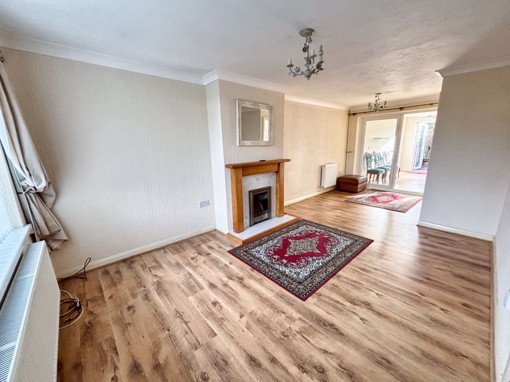 Property photo 2 of 17 Photo 12