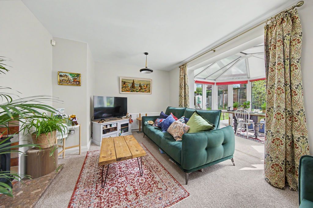 Property photo 2 of 23 Living Room