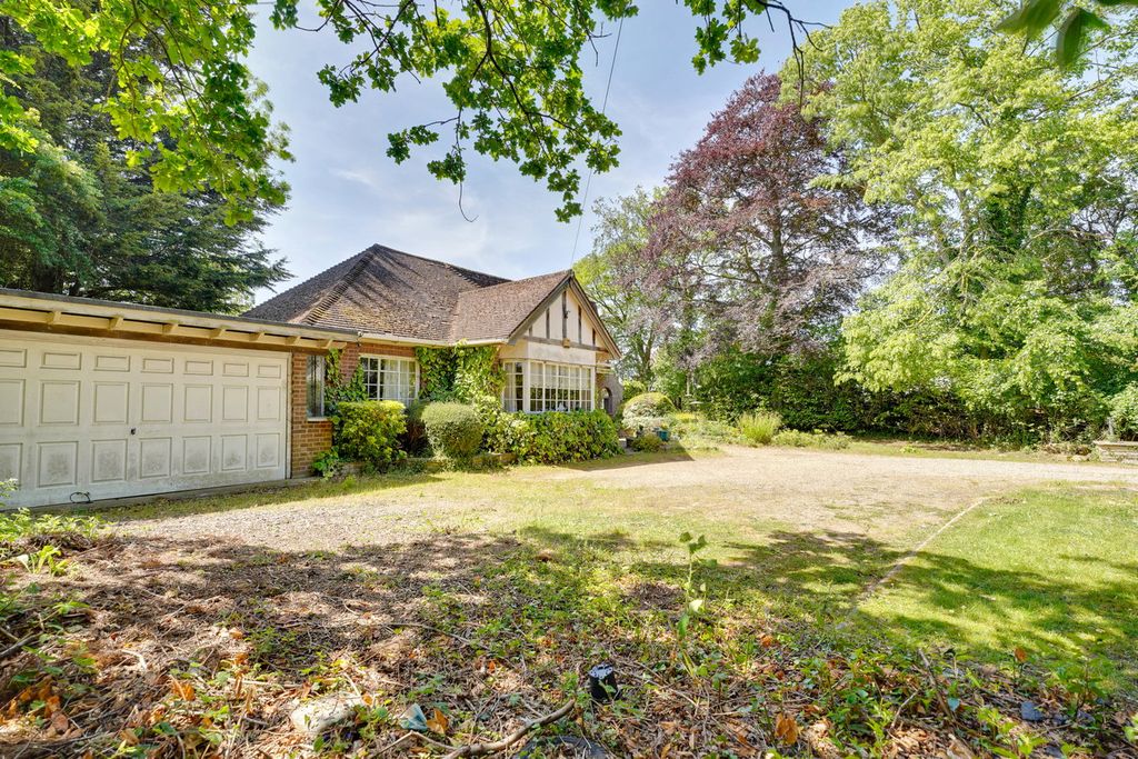 Property photo 3 of 15