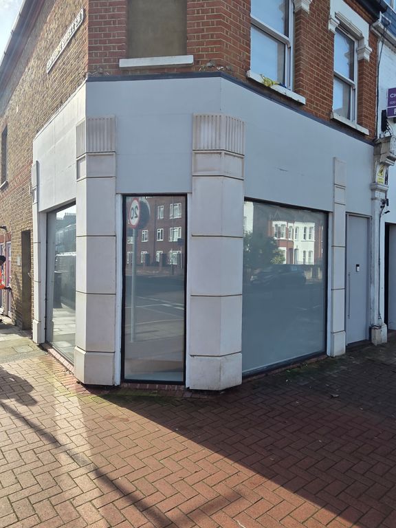 Property photo 2 of 12